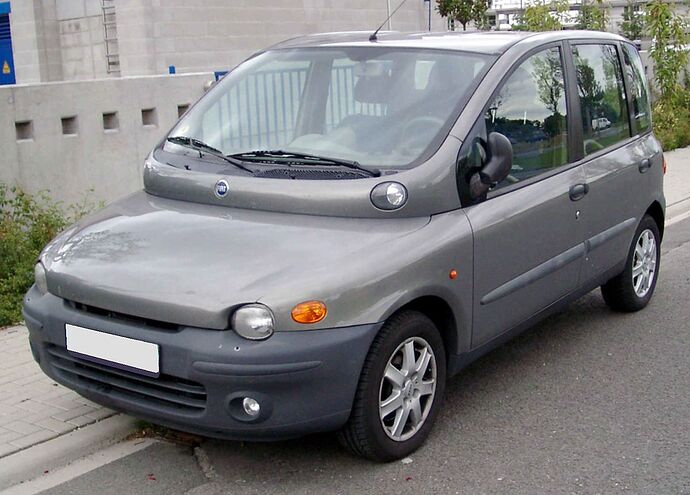 1200px-Fiat_Multipla_front_20080825