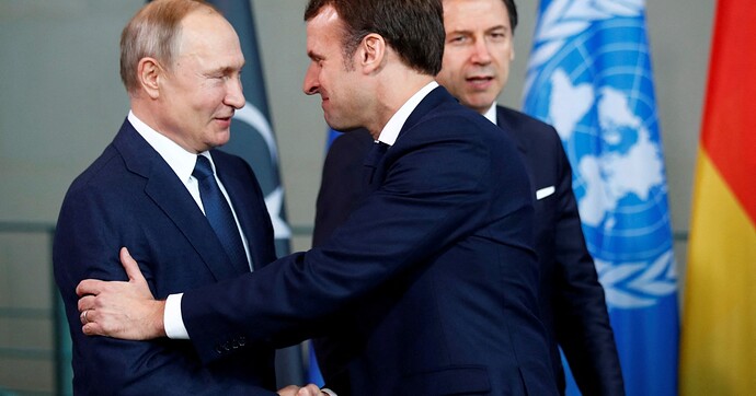 macron and putin