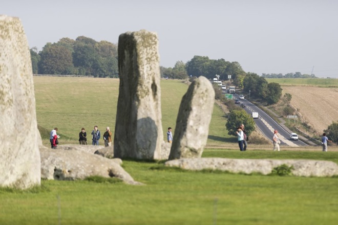 A303-stonehenge_660